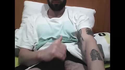 Snapshot of juanpalacios11111 chatting on March 21, 2:31 pm juanpalacios11111 online show from March 21, 2:31 pm