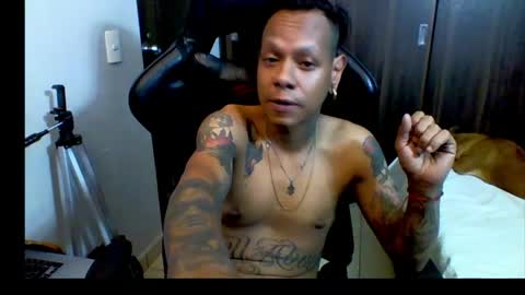 Snapshot of juanpt69 chatting on May 28, 7:27 am juanpt69 online show from May 28, 7:27 am