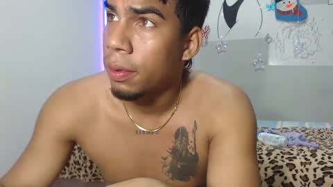juanse_hot11 online show from January 6, 1:41 pm