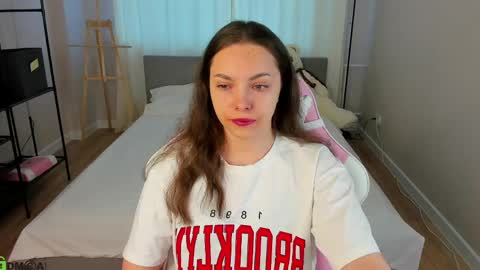 Judy Lewis online show from April 21, 1:29 am