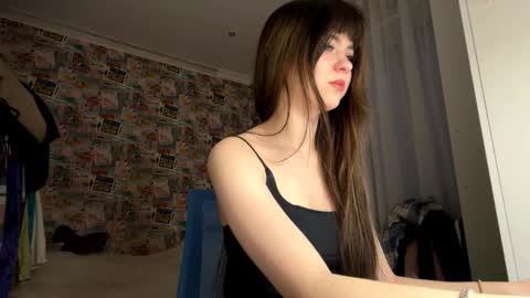 Snapshot of judyblihovde chatting on January 11, 2:00 pm Mila online show from January 11, 2:00 pm