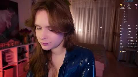 Snapshot of juelzfoxy chatting on February 18, 8:03 pm Juelz  online show from February 18, 8:03 pm