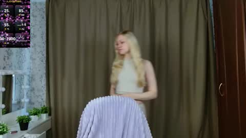 Lola  fav pattern 357595250 online show from September 9, 9:53 am