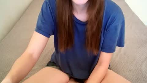 Snapshot of juicetalia chatting on September 18, 9:00 am JuiceTalia online show from September 18, 9:00 am