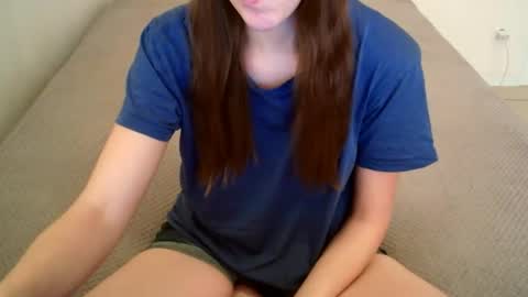 Snapshot of juicetalia chatting on September 27, 8:19 am JuiceTalia online show from September 27, 8:19 am