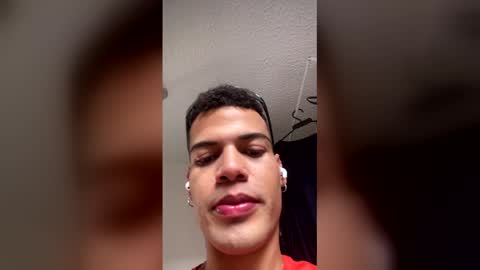 Miguel online show from April 3, 10:19 pm