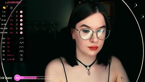 Bella online show from November 16, 8:58 pm