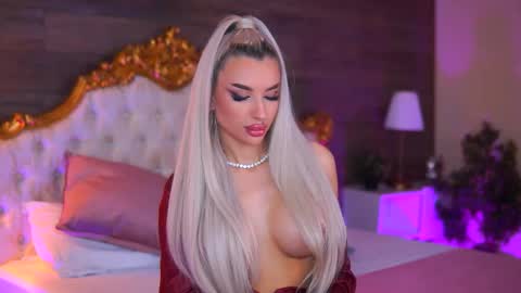 Jessye online show from December 19, 8:49 pm