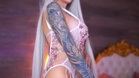 Jessye online show from February 2, 8:51 pm