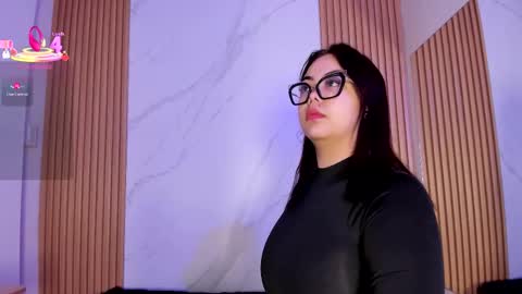 Juicy online show from September 13, 11:10 am