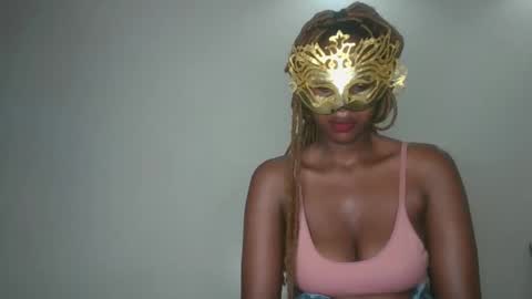 Juicey lovely online show from April 17, 3:59 pm