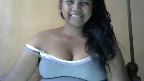 stellah online show from October 27, 11:03 am