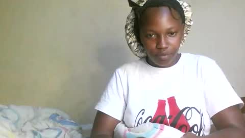 Snapshot of juicyicequeen chatting on October 13, 6:57 am juicyicequeen online show from October 13, 6:57 am