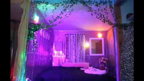 juicyjayxxx69 online show from February 17, 3:36 am