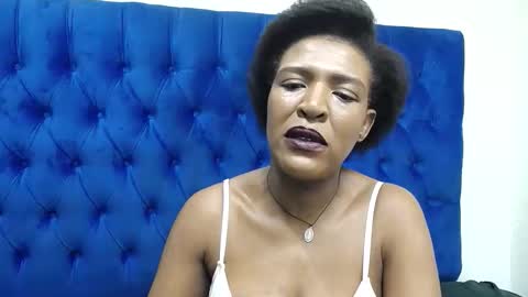 Snapshot of juicykayxxx chatting on May 20, 9:48 am Miss Kay online show from May 20, 9:48 am