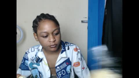 juicynwetx online show from February 26, 7:20 am