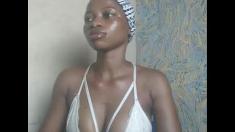 juicypiexx online show from March 11, 7:25 pm