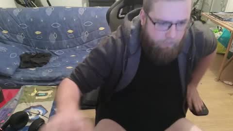 Julcs online show from January 23, 5:21 pm