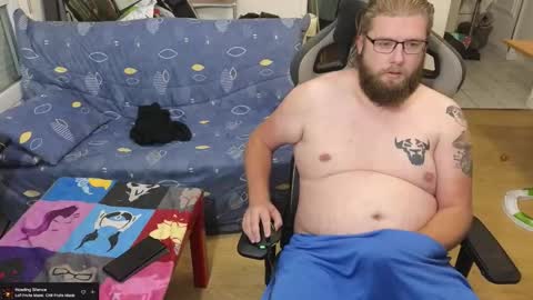 Julcs online show from October 25, 5:08 pm