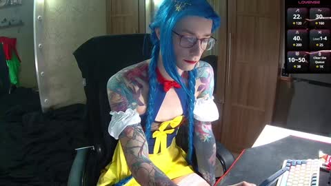 Snapshot of juleea_doll chatting on January 27, 9:44 am Julia online show from January 27, 9:44 am