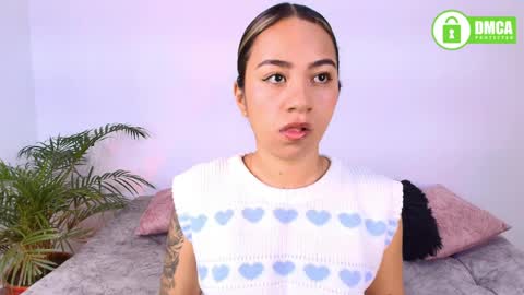 Jules and Gia online show from April 9, 2:00 pm