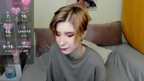 Snapshot of julescrown chatting on January 30, 1:33 am Jules online show from January 30, 1:33 am