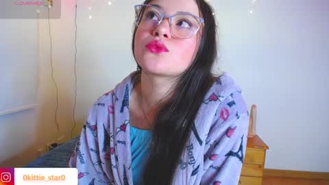 Juliana online show from December 8, 3:21 am