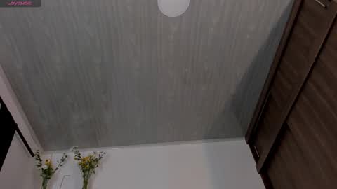 Juli Modelo Independiente online show from March 11, 7:36 pm