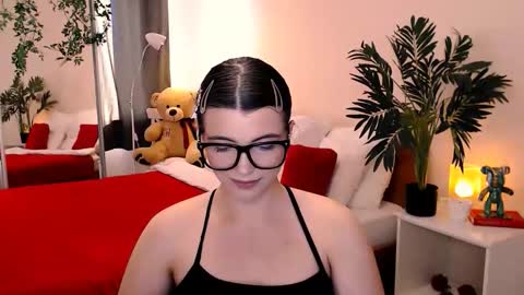 Snapshot of julia485262 chatting on June 3, 2:44 pm julia485262 online show from June 3, 2:44 pm