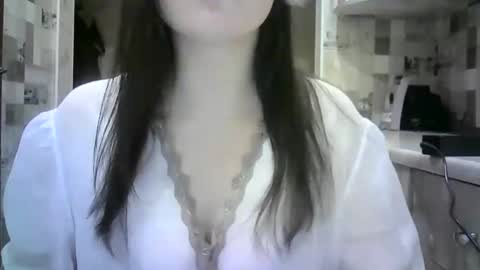 julia69009 online show from January 11, 12:12 am