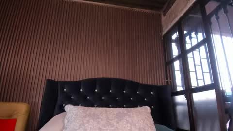 Julia online show from March 20, 11:09 pm