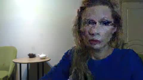 Snapshot of julia_giulia chatting on January 14, 1:15 am julia_giulia online show from January 14, 1:15 am