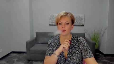 Julia online show from January 28, 6:49 am