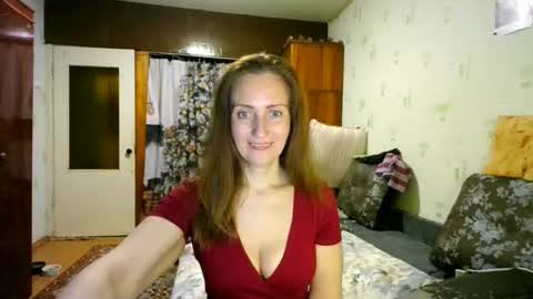Snapshot of juliaa_foxi chatting on March 1, 5:37 pm juliaa_foxi online show from March 1, 5:37 pm
