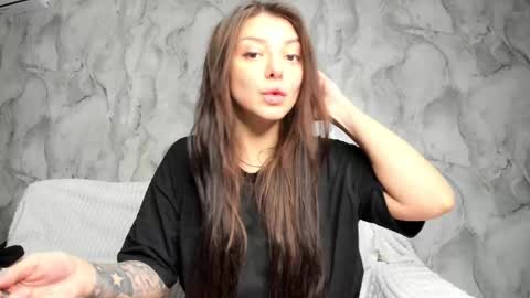 Julia online show from February 9, 5:33 pm