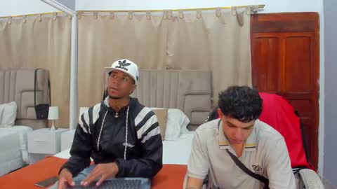 Snapshot of julian_billy chatting on January 3, 11:46 am julian billy online show from January 3, 11:46 am