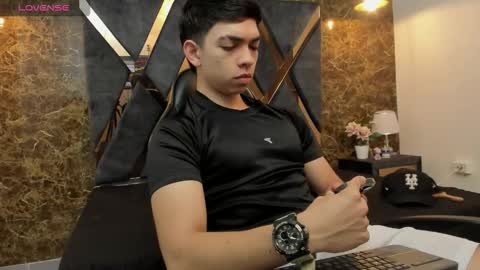 JULIAN  online show from February 24, 11:19 am