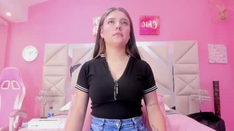 juliana_diamond_ online show from March 25, 3:12 am