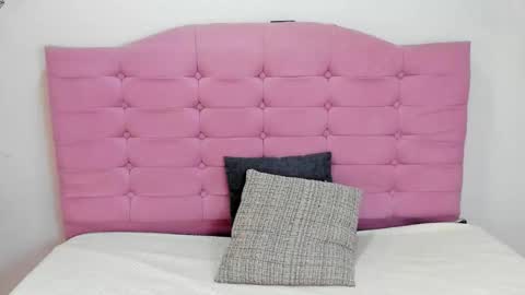 Juliana online show from November 26, 3:24 pm