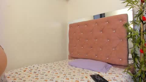 JulianaCarter online show from February 28, 8:10 pm