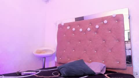 JulianaCarter online show from May 15, 8:05 pm