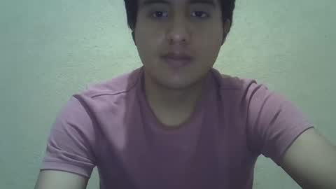 Snapshot of julianalvarez95 chatting on December 15, 9:31 pm Julian online show from December 15, 9:31 pm