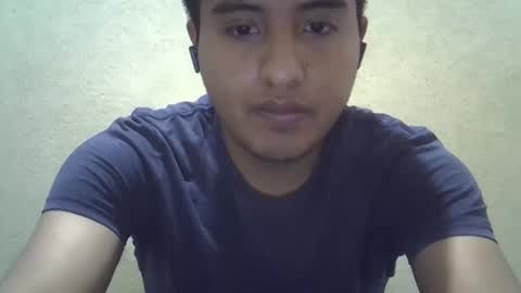 Snapshot of julianalvarez95 chatting on February 11, 7:16 pm Julian online show from February 11, 7:16 pm