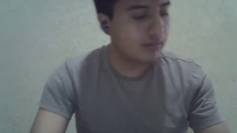 Snapshot of julianalvarez95 chatting on March 9, 7:26 pm Julian online show from March 9, 7:26 pm