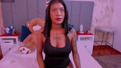 juli online show from December 29, 2:17 am