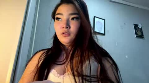 Snapshot of julianjohniken chatting on May 20, 5:41 pm julianjohniken online show from May 20, 5:41 pm