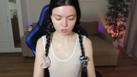 Snapshot of juliaortega_ chatting on May 30, 8:11 am Julia online show from May 30, 8:11 am