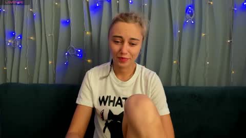 Yulya online show from April 18, 3:10 am