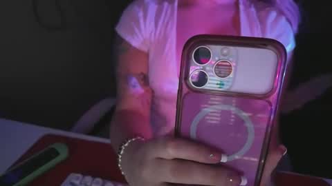 goddessjuli online show from April 27, 1:58 am