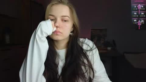 Snapshot of julidropp chatting on January 29, 4:52 pm julidropp online show from January 29, 4:52 pm